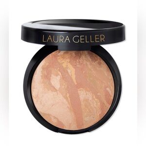 SOLD LAURA GELLER
 
Baked Balance-n-Brighten Color Correcting Foundation Light
